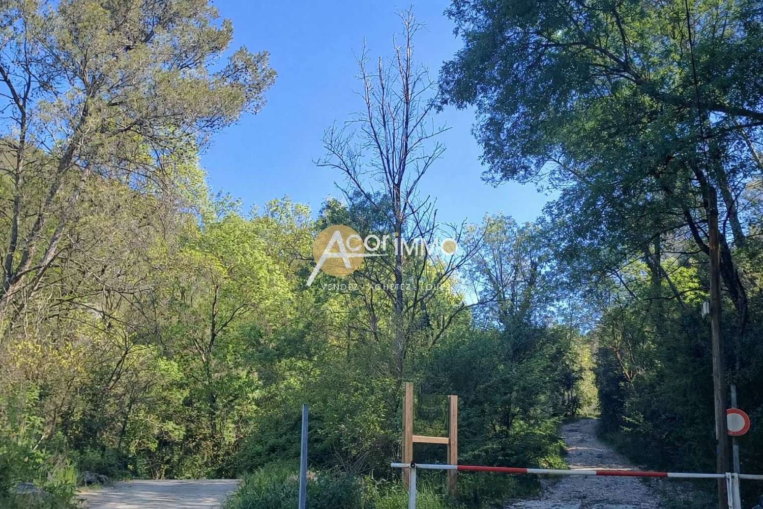  te koop terrein Cuers Var 2