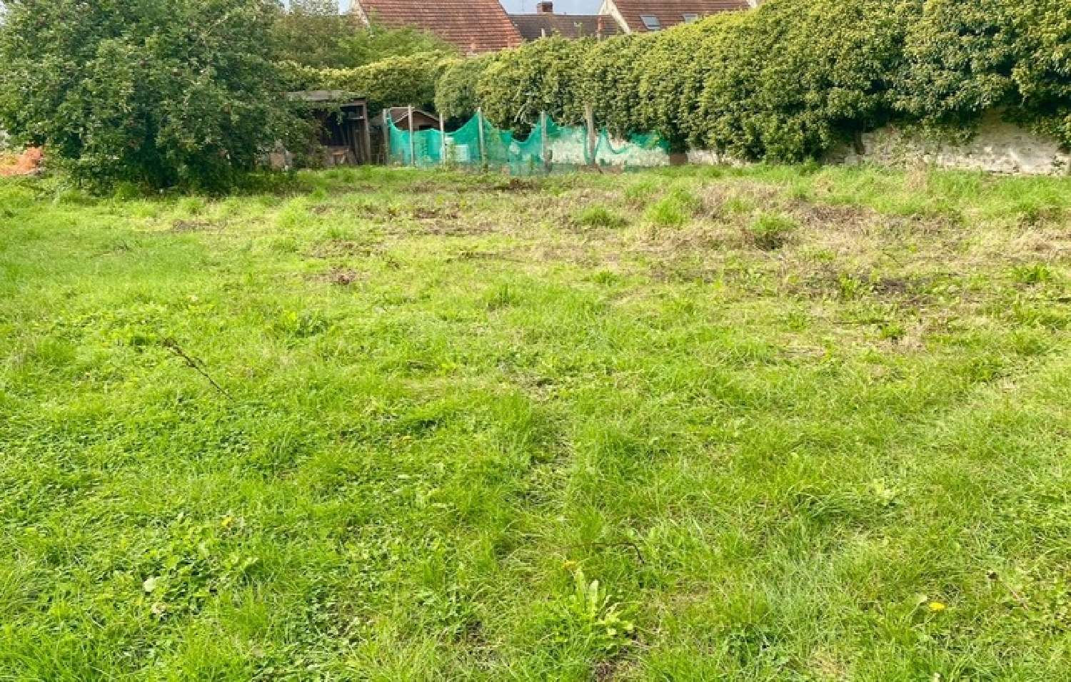  te koop terrein Follainville-Dennemont Yvelines 1