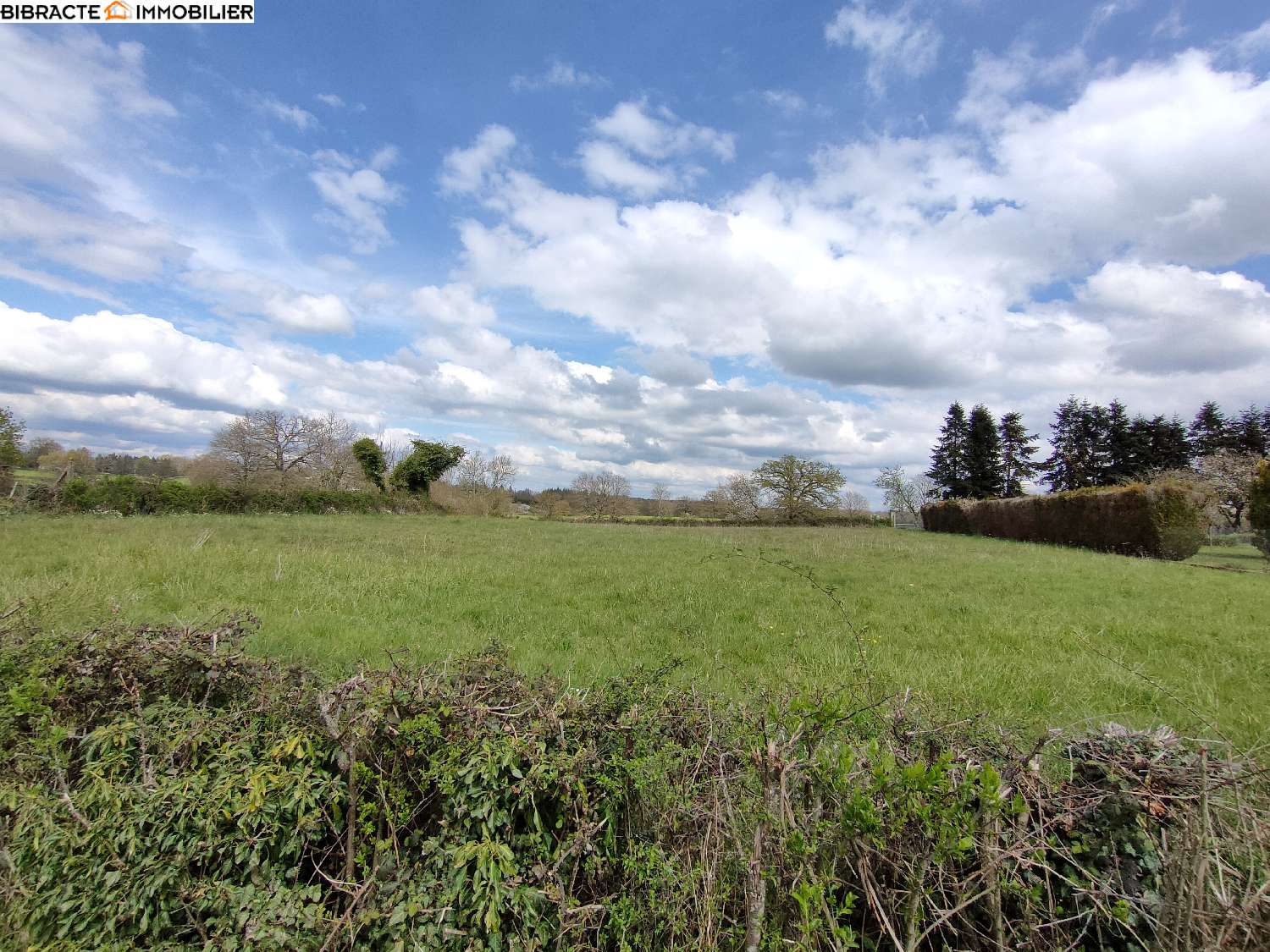  te koop terrein La Nocle-Maulaix Nièvre 2