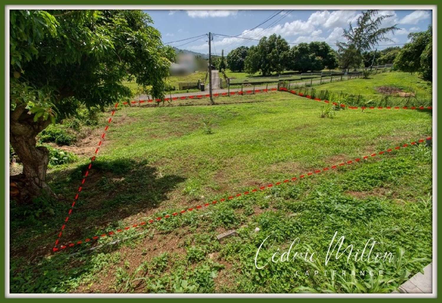  te koop terrein Le Lamentin Martinique 2