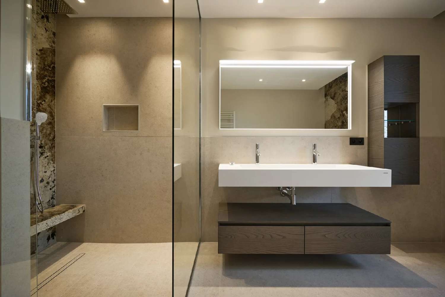  te koop terrein Plan-de-la-Tour Var 1