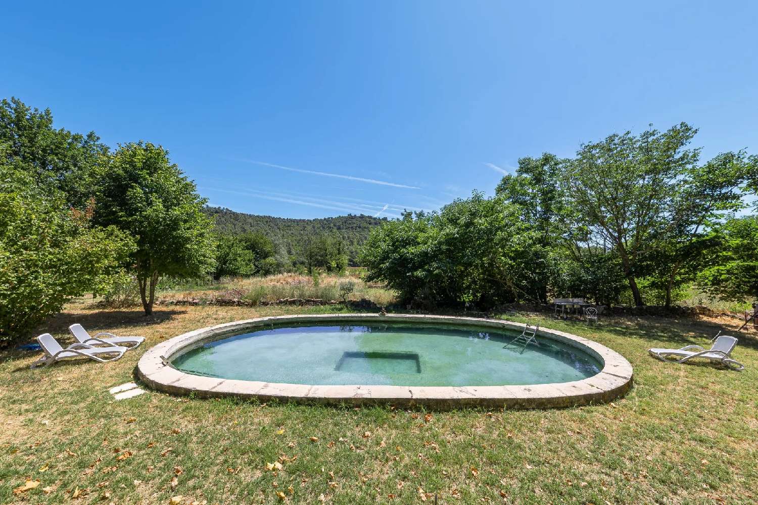  en venta villa Ansouis Vaucluse 3