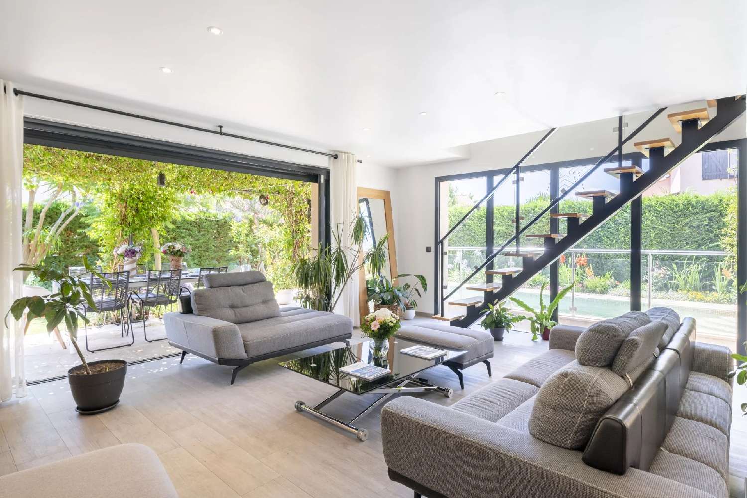 à vendre villa Antibes Alpes-Maritimes 4