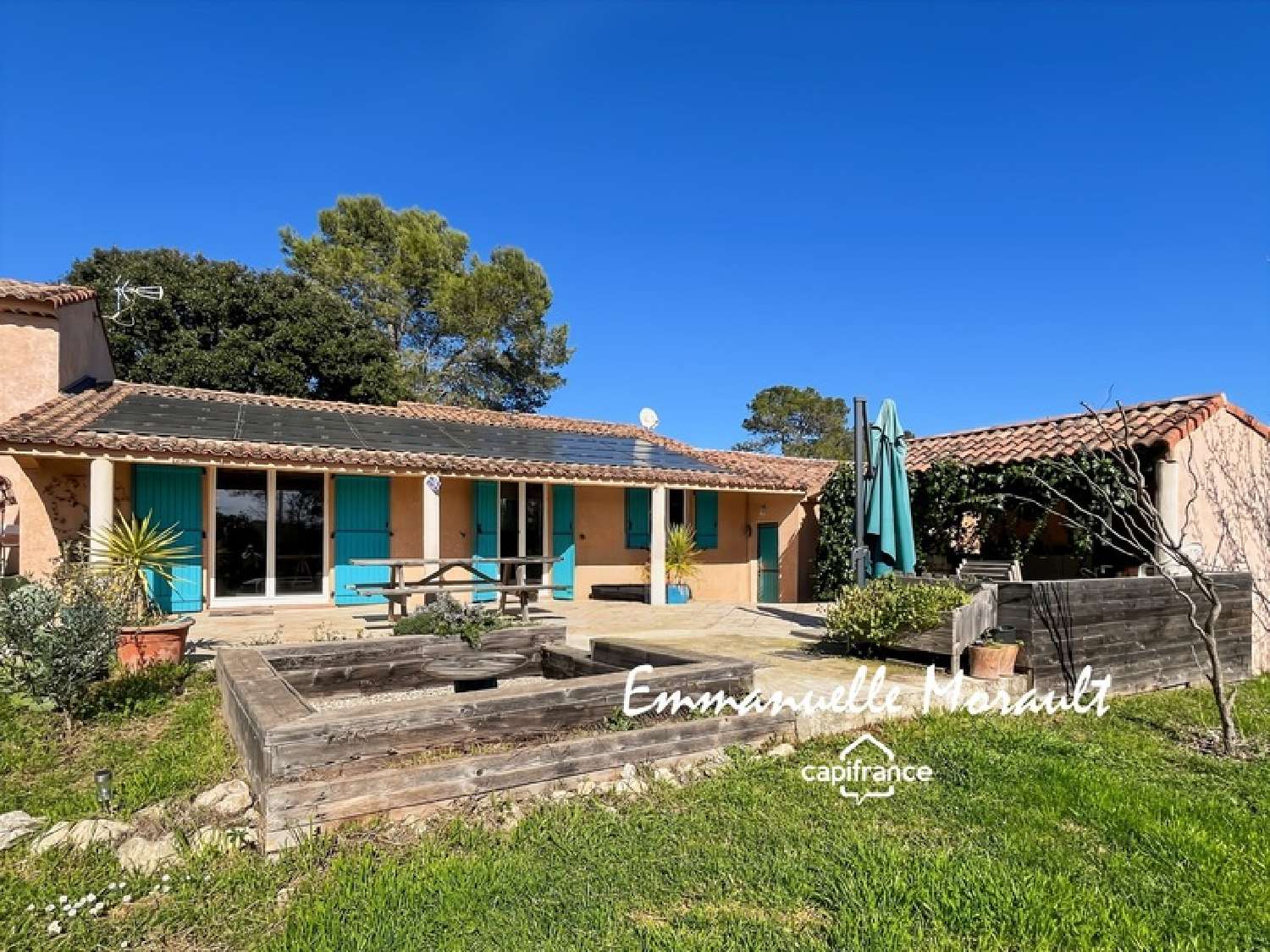 for sale villa Bagnols-en-Forêt Var 1