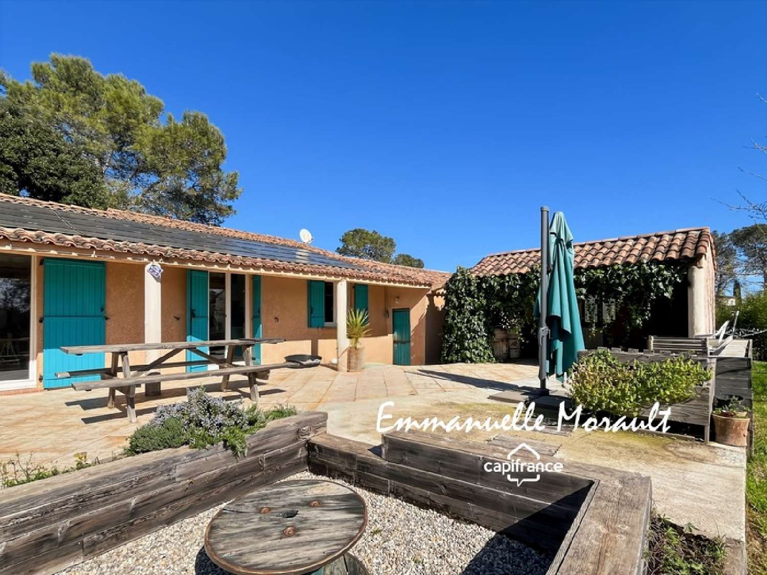 for sale villa Bagnols-en-Forêt Var 4