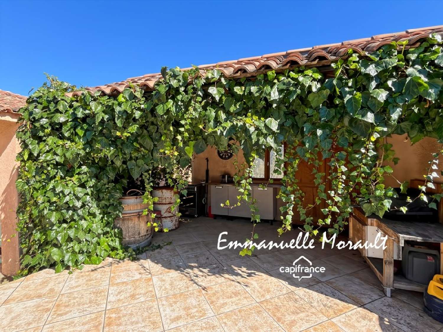 for sale villa Bagnols-en-Forêt Var 5