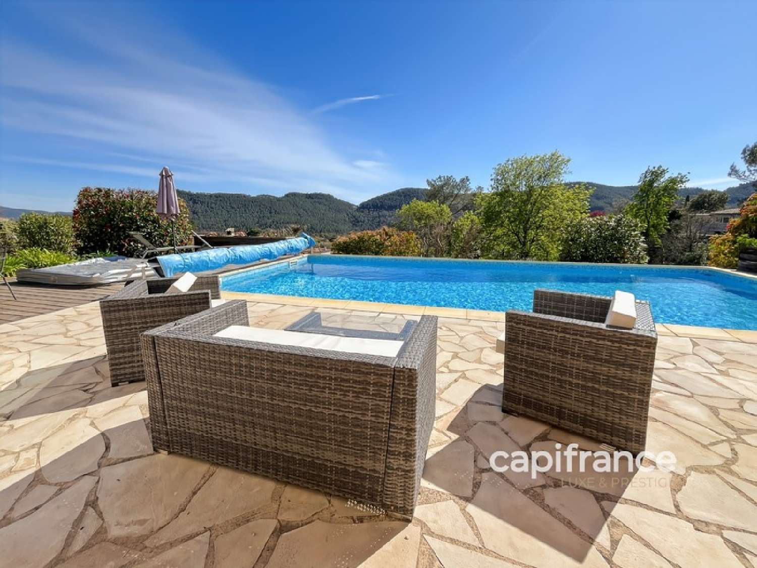  kaufen Villa Bagnols-en-Forêt Var 1