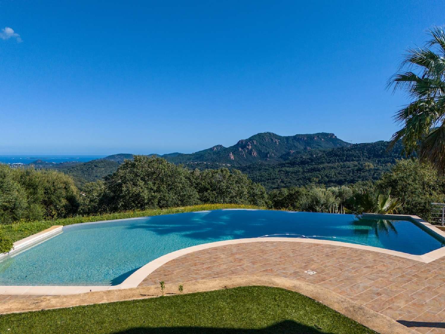 kaufen Villa Bagnols-en-Forêt Var 3