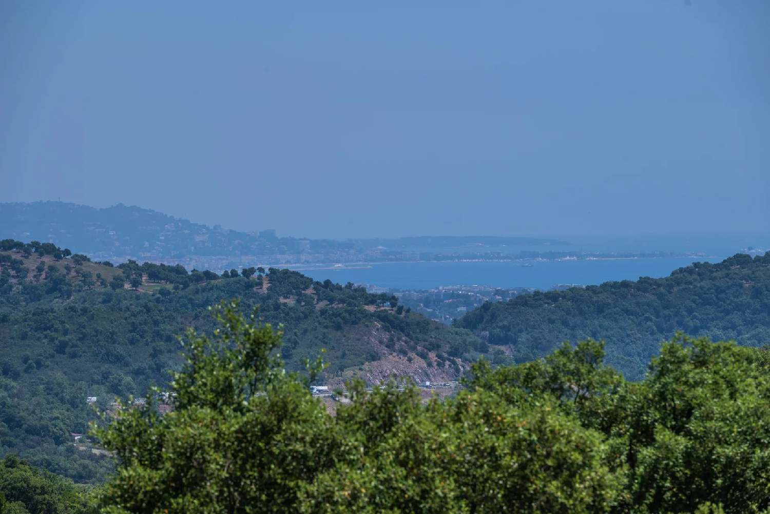  en venta villa Bagnols-en-Forêt Var 3