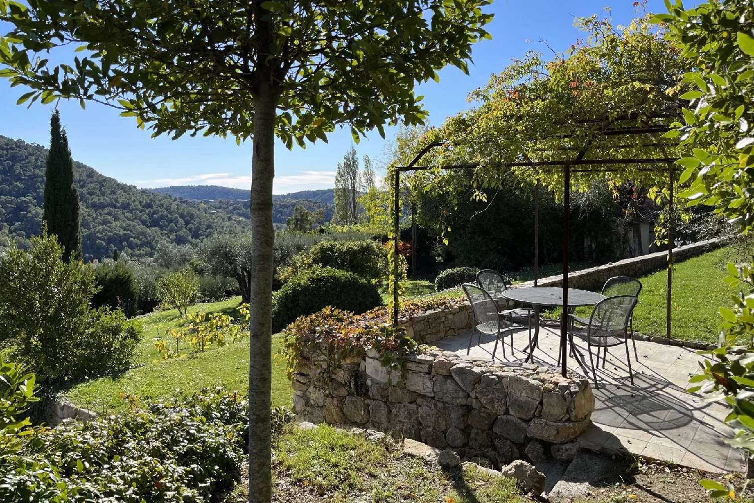 te koop villa Bargemon Var 2