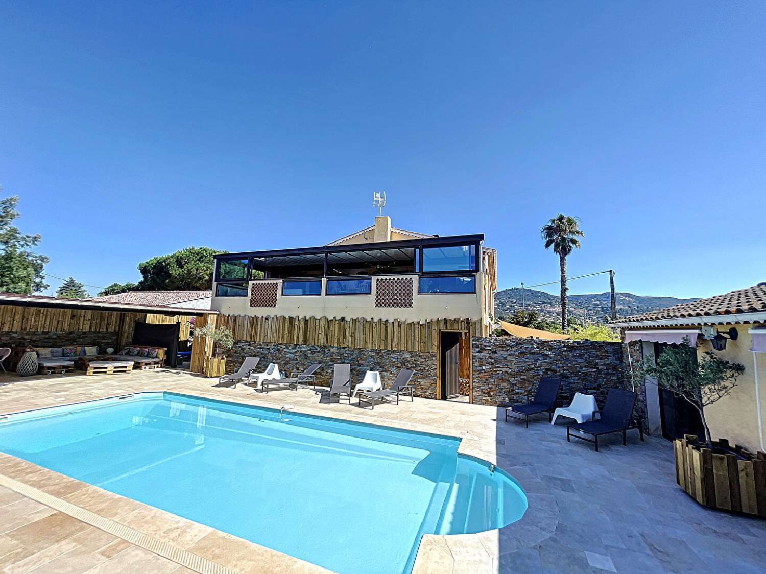  à vendre villa Bormes-les-Mimosas Var 2