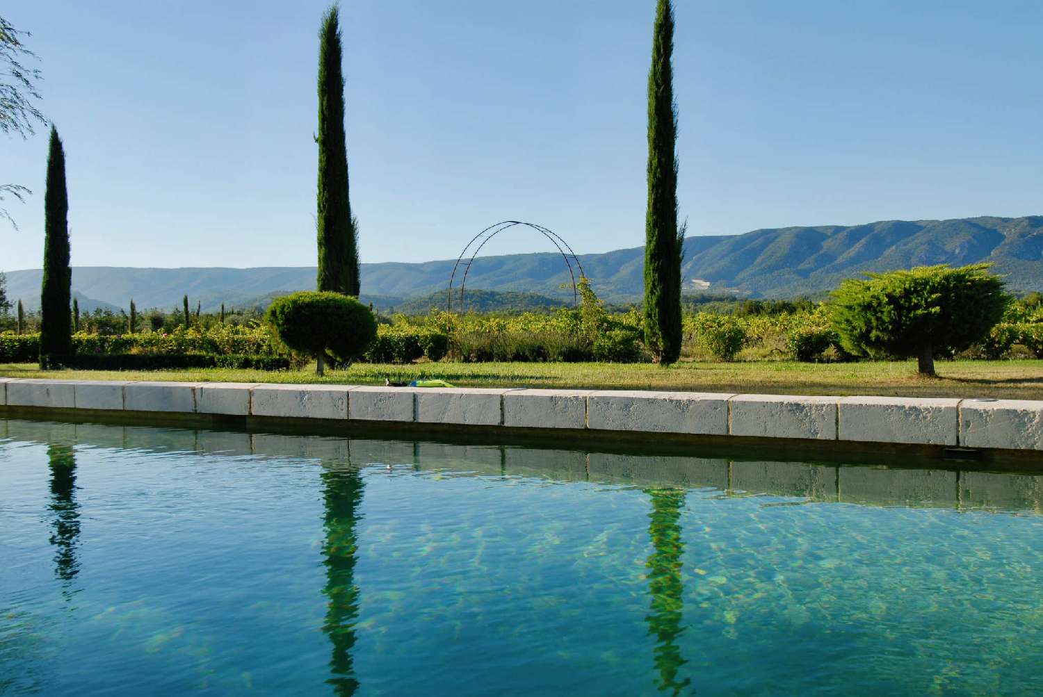  te koop villa Cabrières-d'Avignon Vaucluse 1