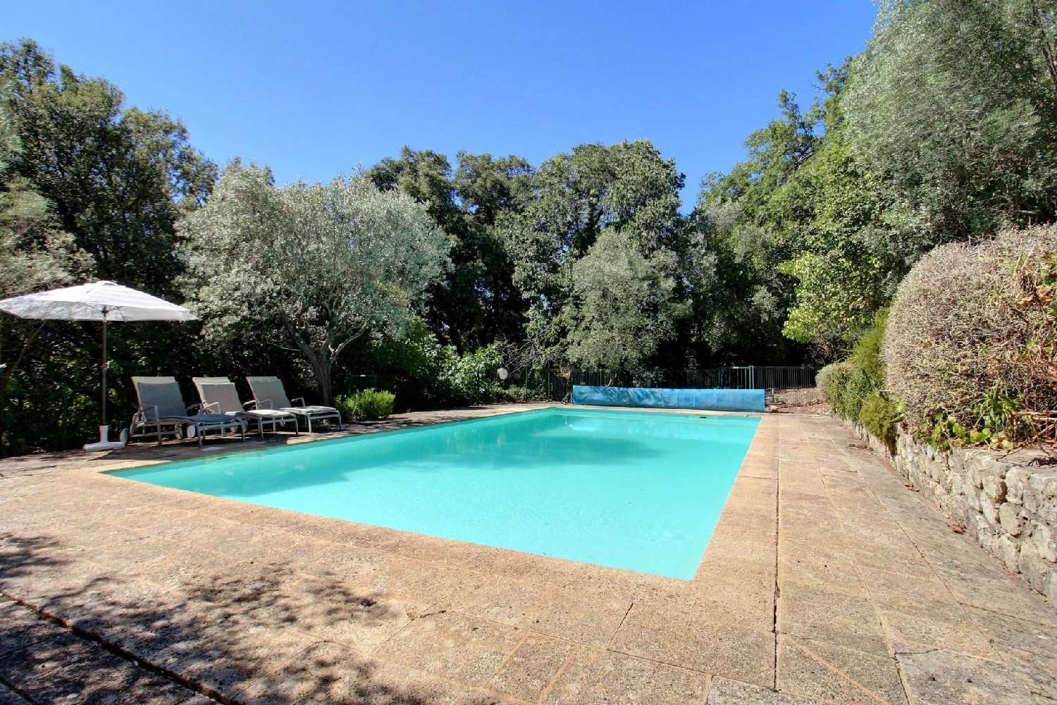  for sale villa Callas Var 7