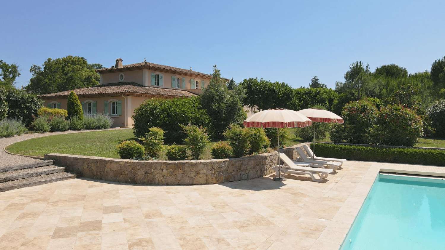 te koop villa Callian Var 3