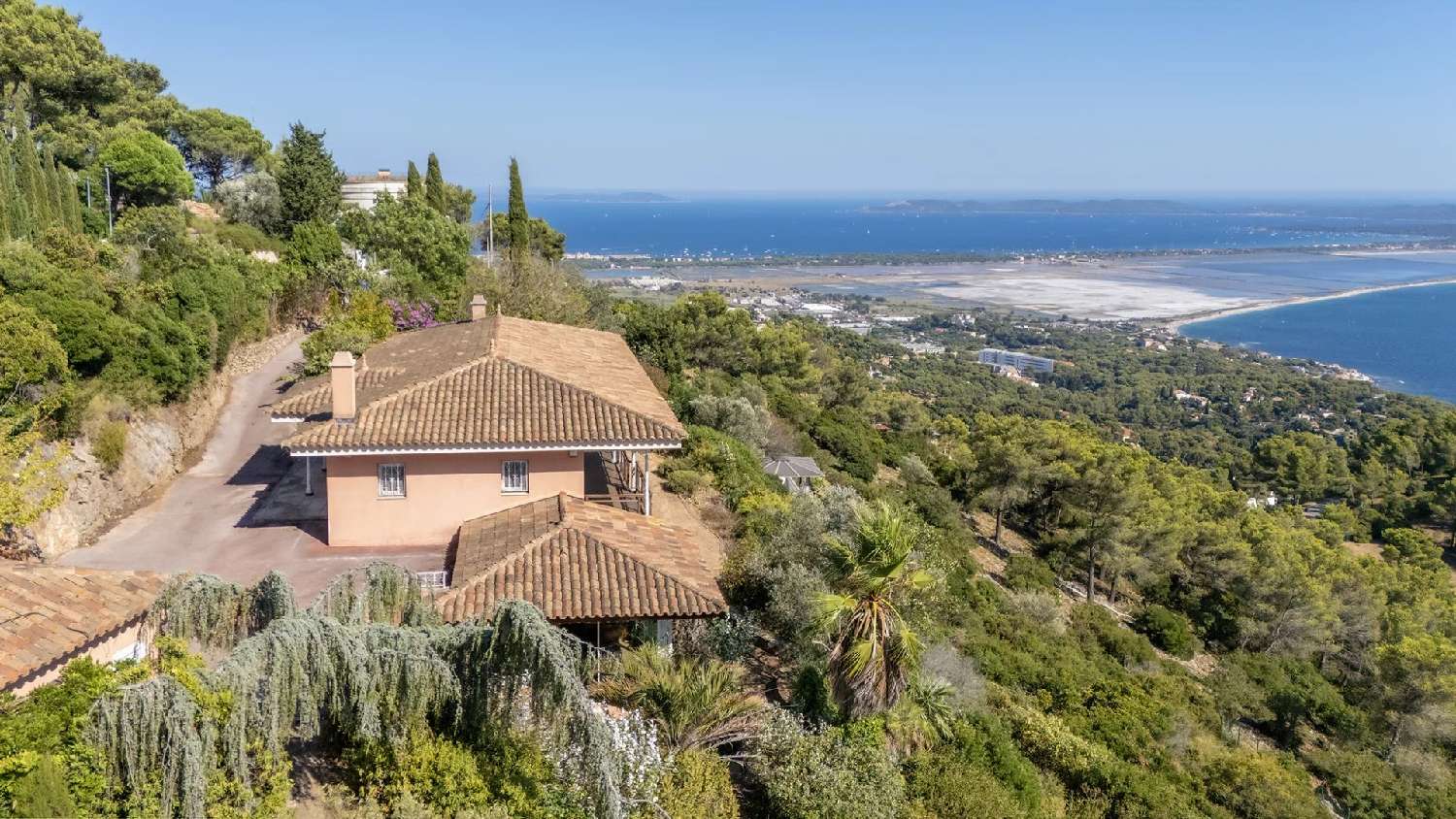  for sale villa Carqueiranne Var 4
