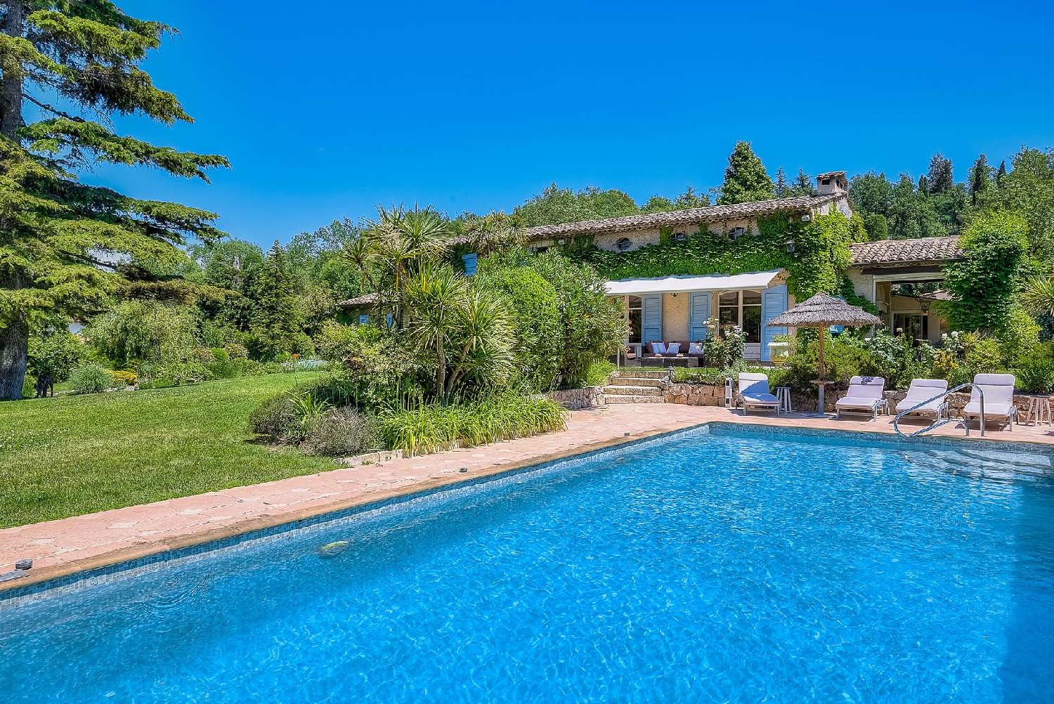  en venta villa Châteauneuf-Grasse Alpes-Maritimes 2
