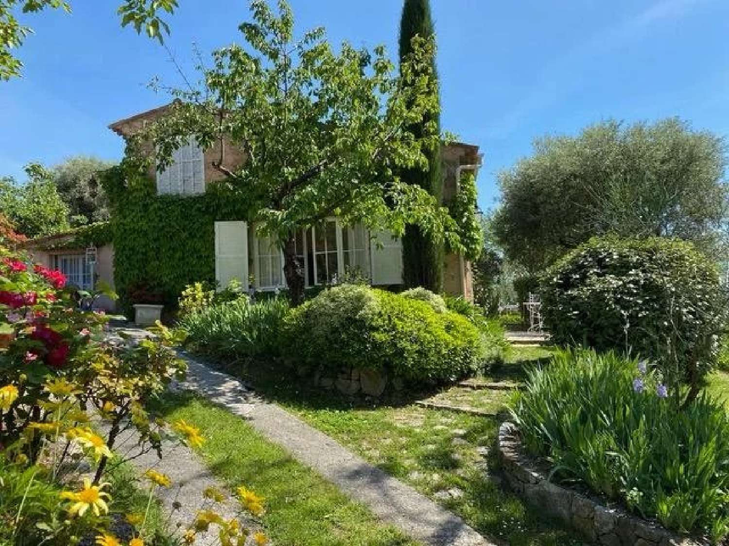 à vendre villa Châteauneuf-Grasse Alpes-Maritimes 4