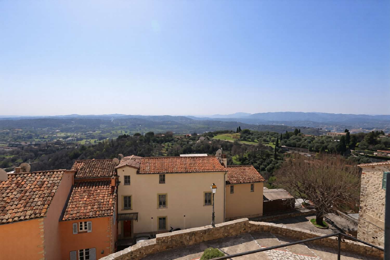 à vendre villa Châteauneuf-Grasse Alpes-Maritimes 3