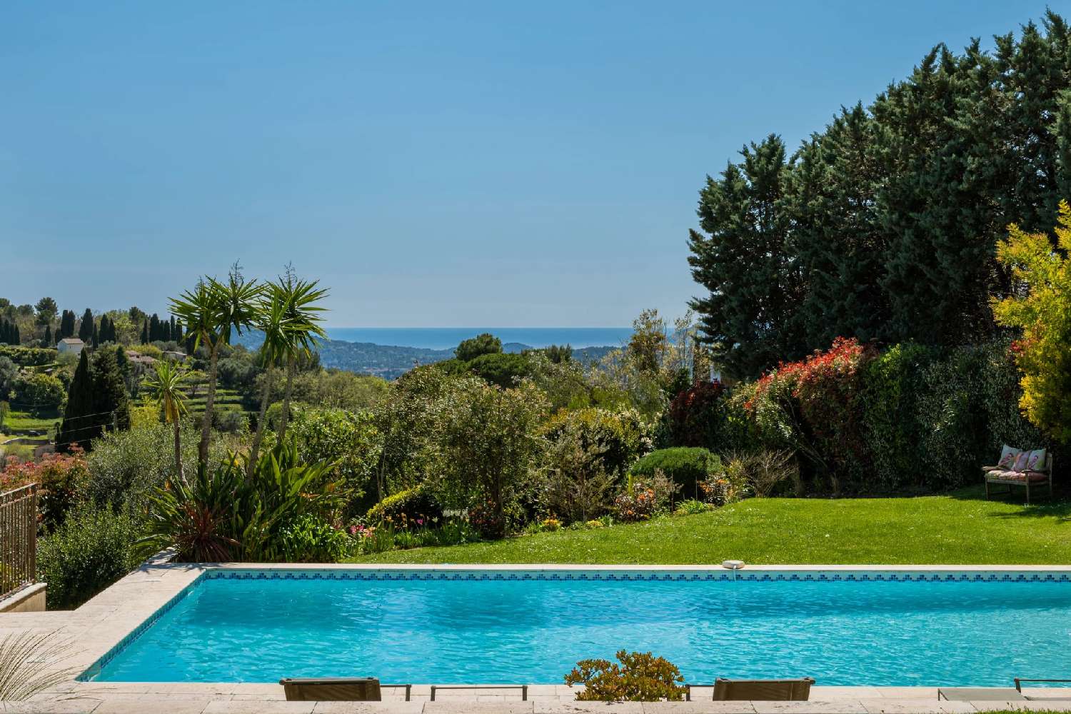  te koop villa Châteauneuf-Grasse Alpes-Maritimes 8