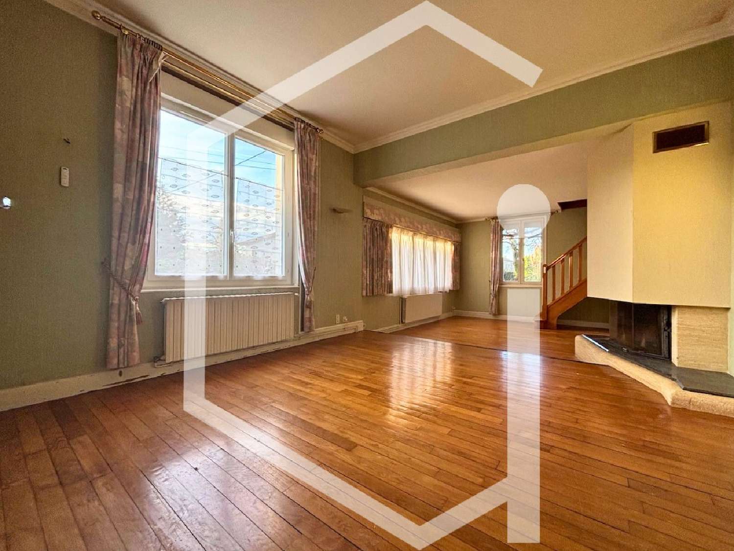  for sale villa Cosne-Cours-sur-Loire Nièvre 3