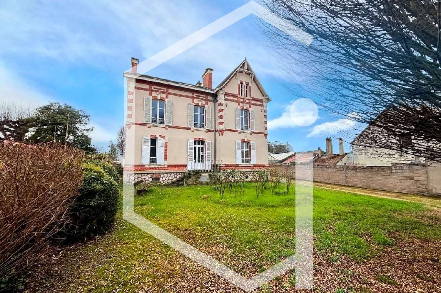  kaufen Villa Cosne-Cours-sur-Loire Nièvre 1