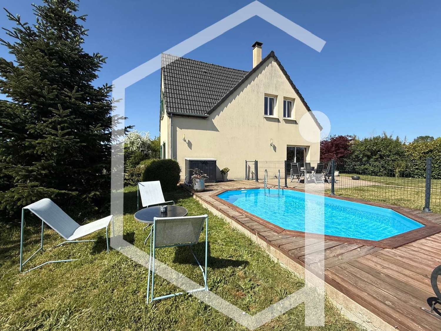  te koop villa Cosne-Cours-sur-Loire Nièvre 2