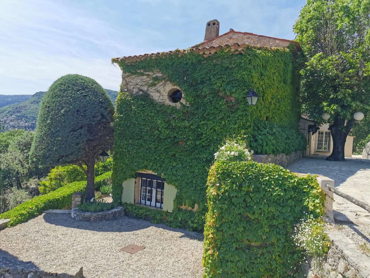  for sale villa Coursegoules Alpes-Maritimes 1