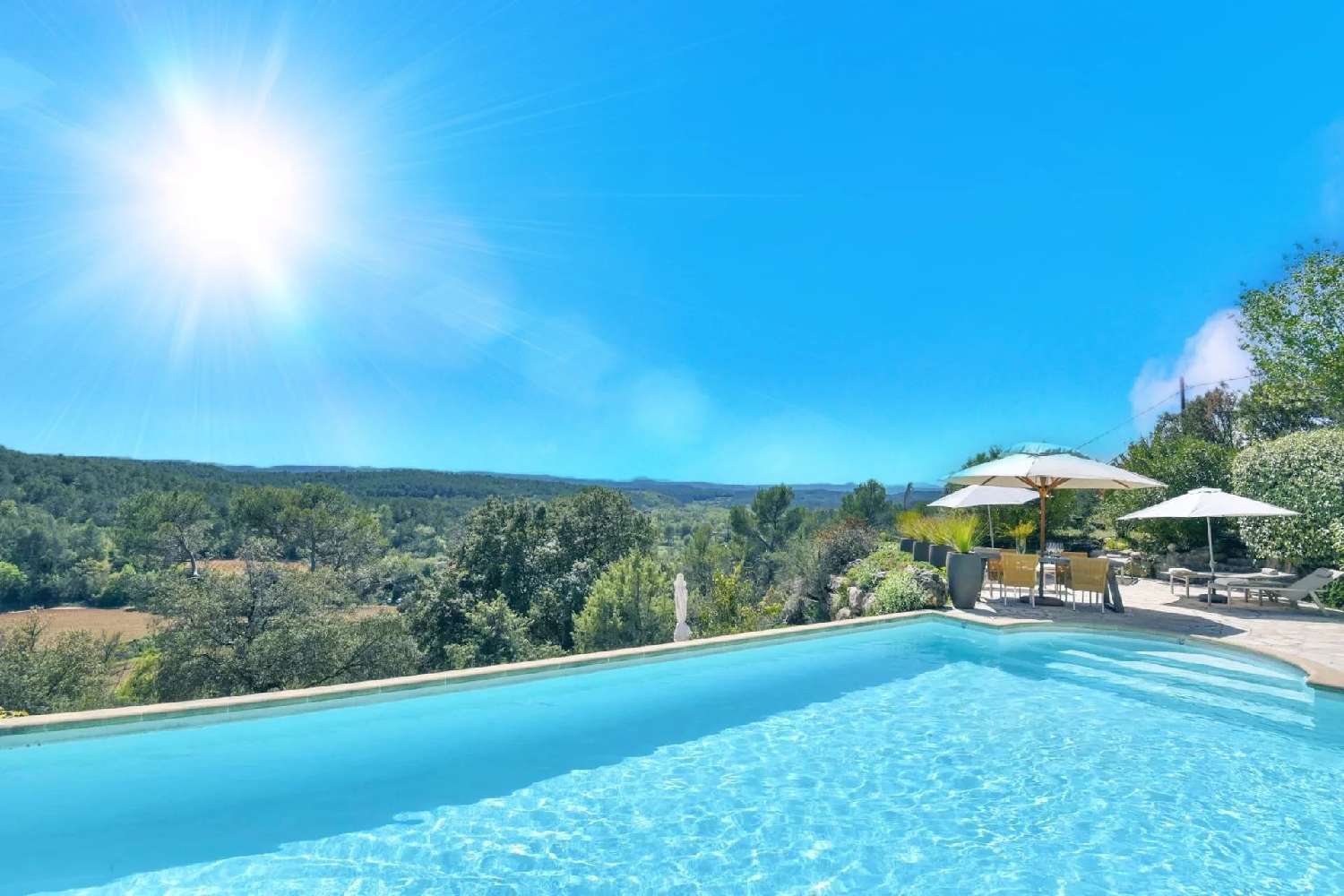 à vendre villa Entrecasteaux Var 2