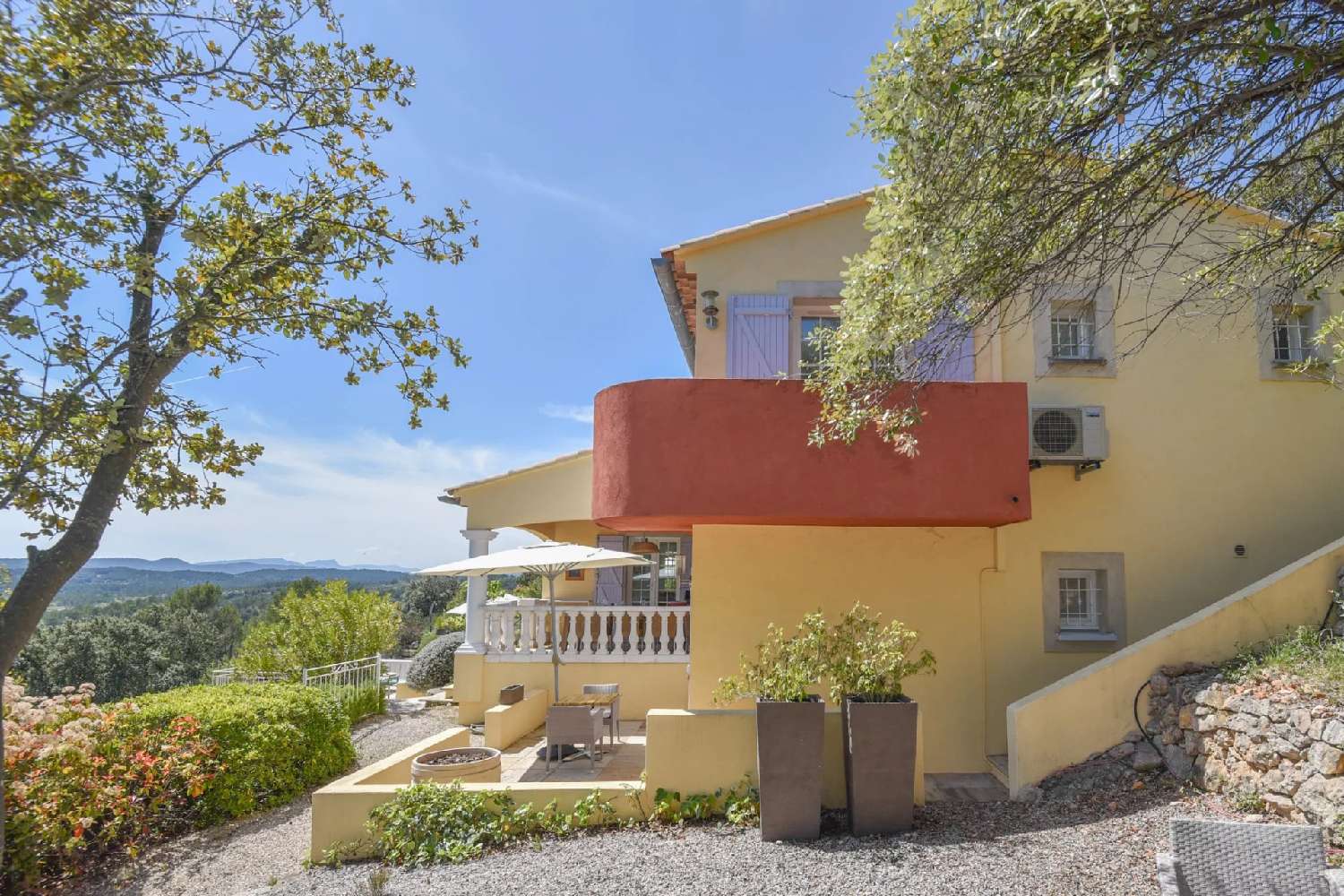 à vendre villa Entrecasteaux Var 8