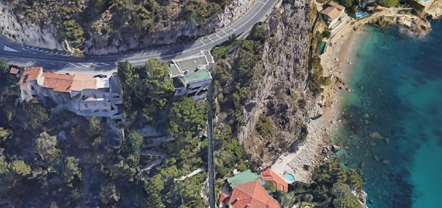 à vendre villa Éze Alpes-Maritimes 3