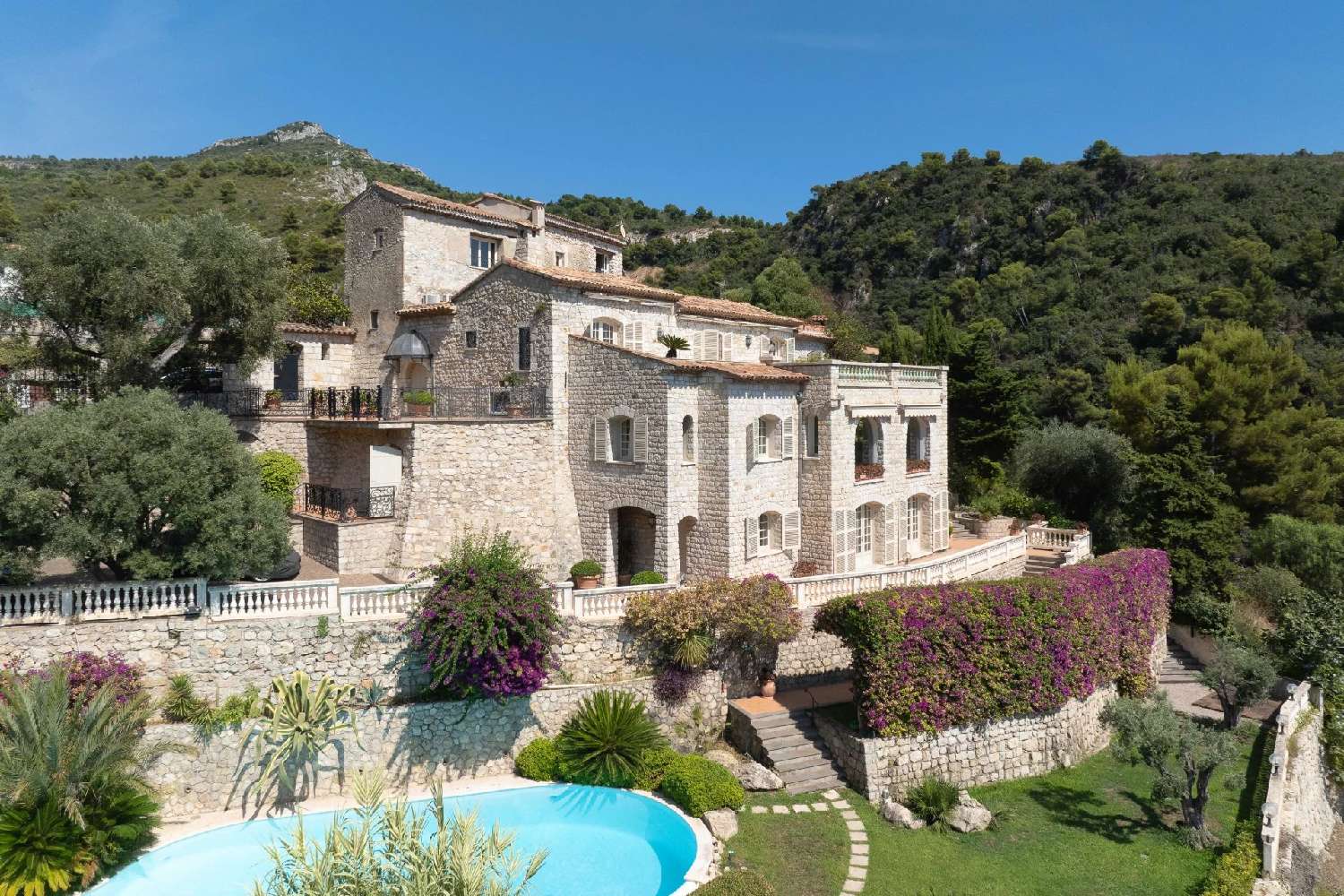 à vendre villa Éze Alpes-Maritimes 2