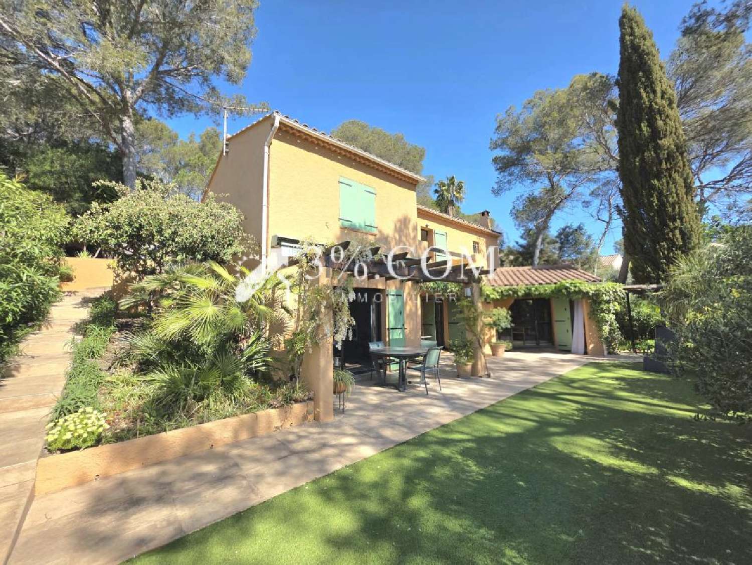 te koop villa Fréjus Var 1