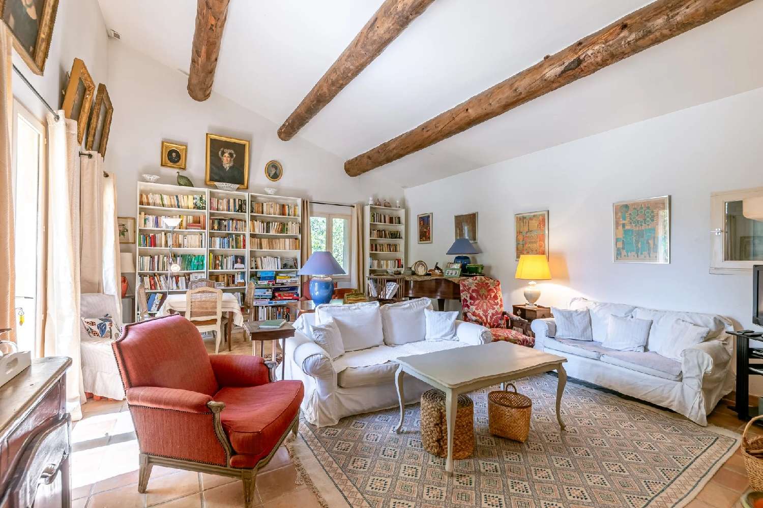  for sale villa Gordes Vaucluse 7