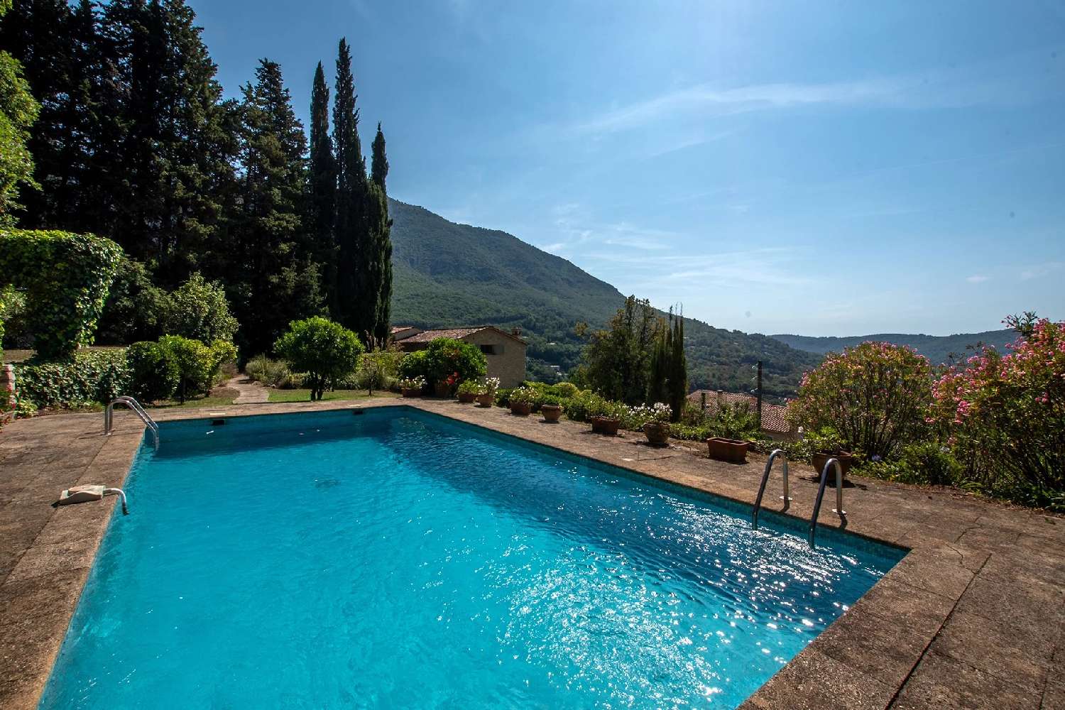 te koop villa Gréolières Alpes-Maritimes 2