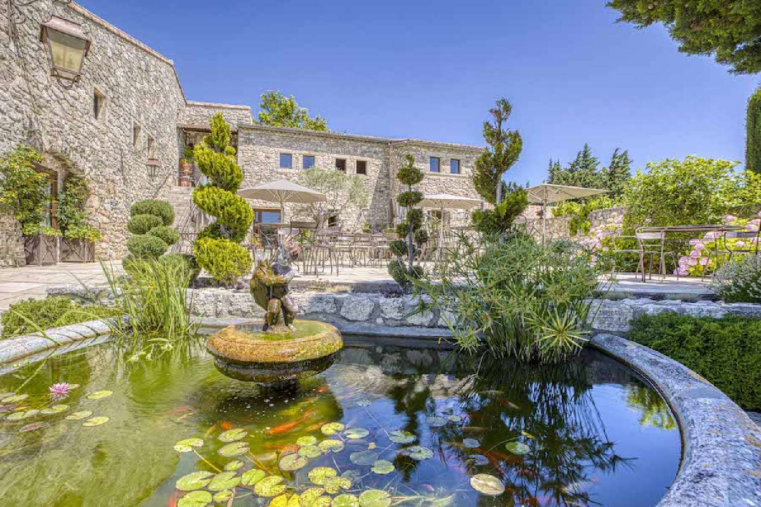  for sale villa Grignan Drôme 1