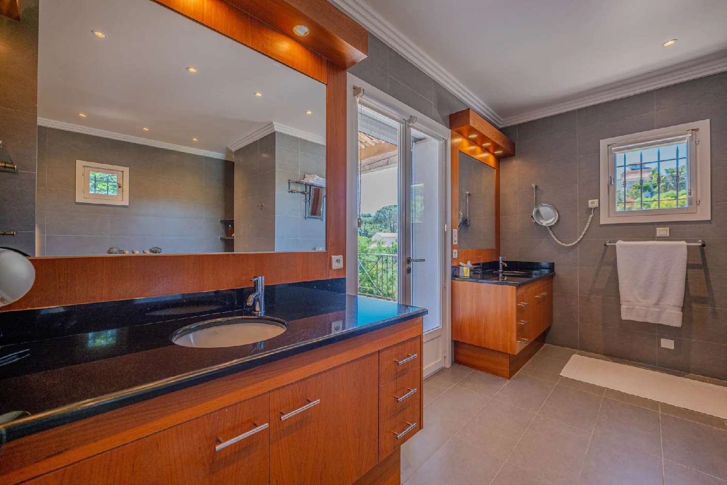  for sale villa Grimaud Var 7