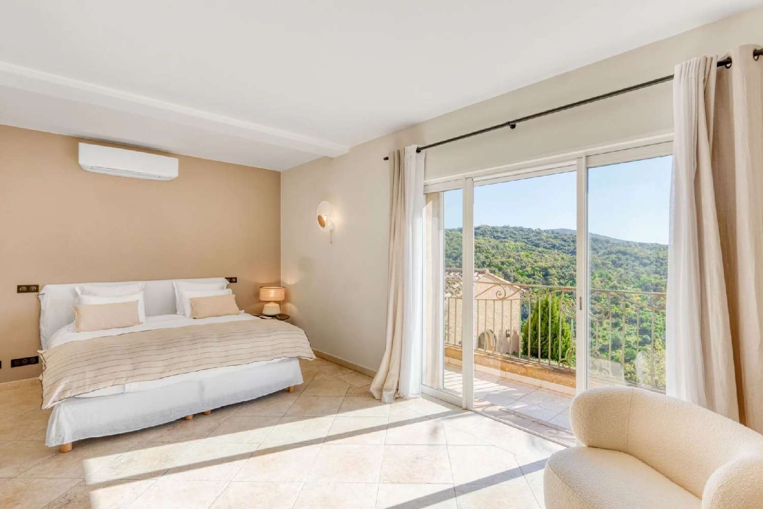 te koop villa Grimaud Var 1