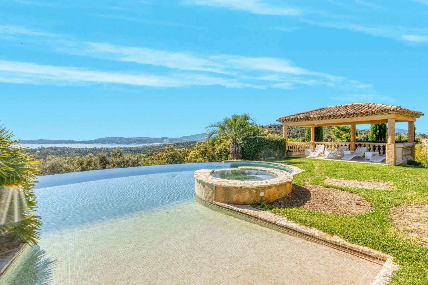 te koop villa Grimaud Var 6