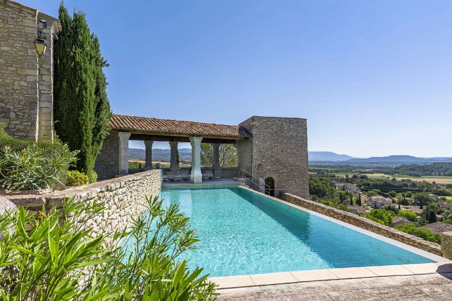  for sale villa Joucas Vaucluse 1