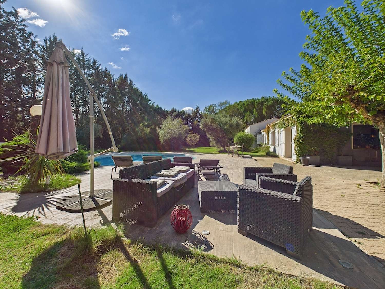 te koop villa Jouques Bouches-du-Rhône 3