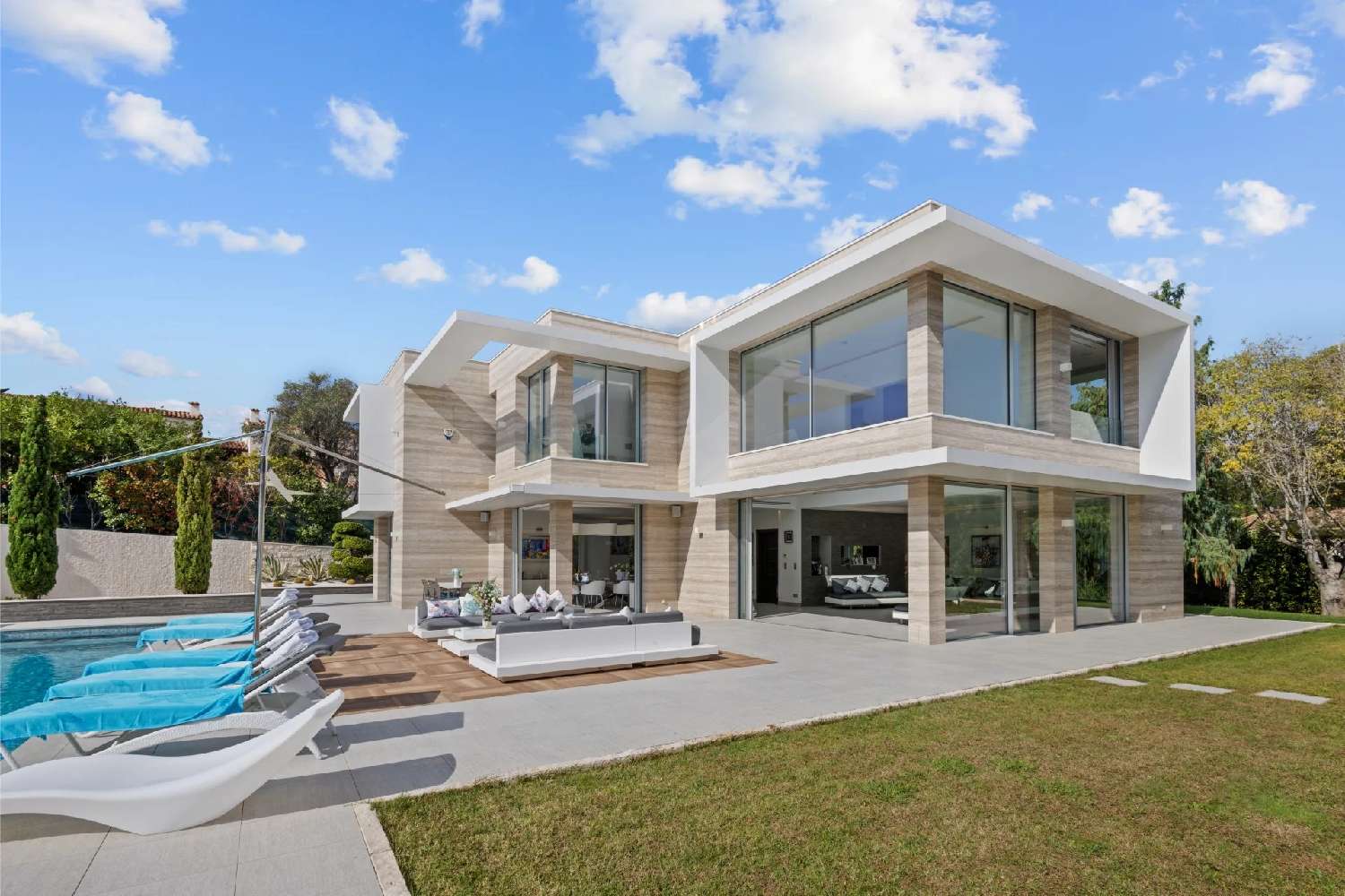  te koop villa Juan-les-Pins Alpes-Maritimes 3