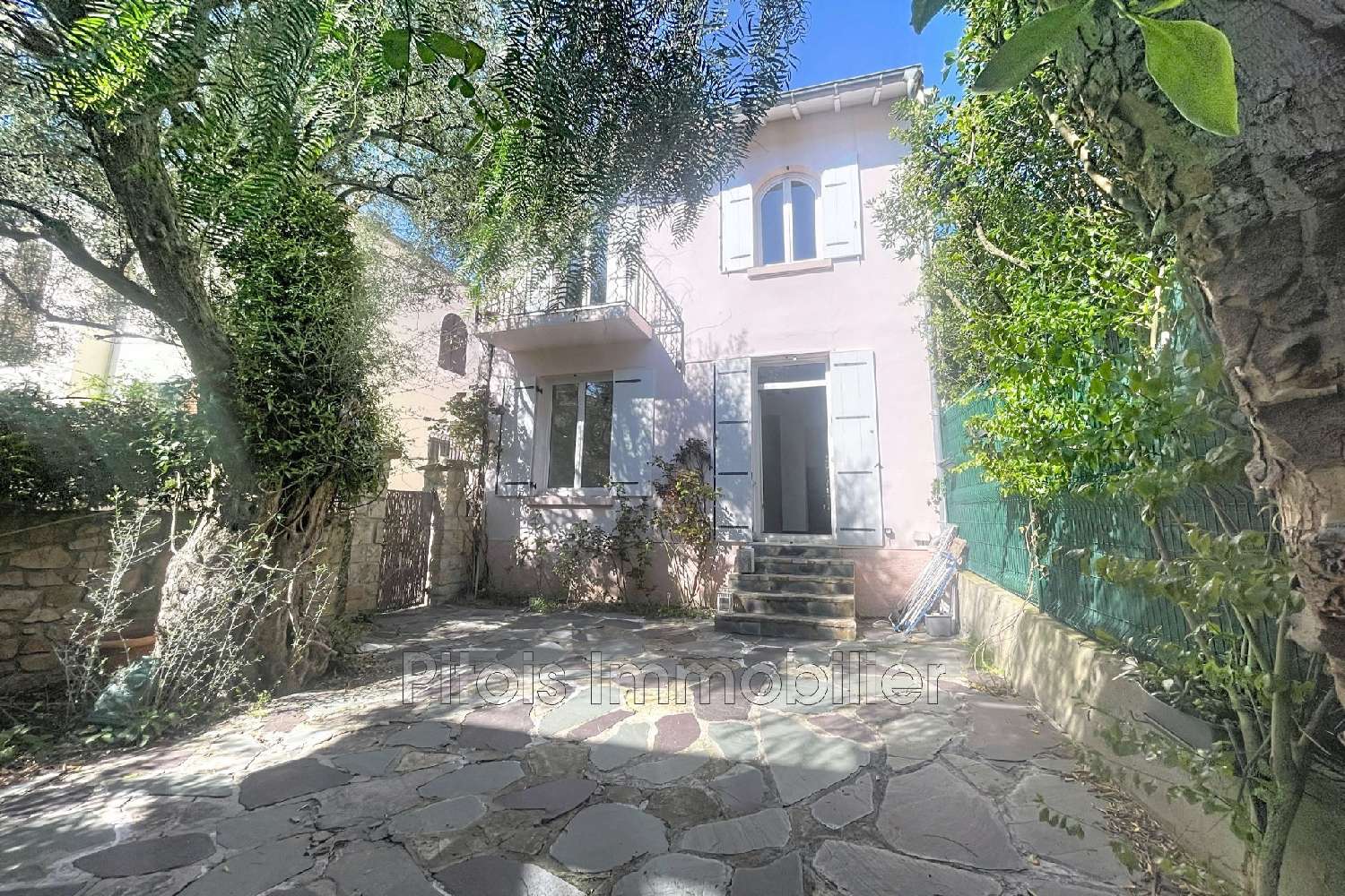  te koop villa Juan-les-Pins Alpes-Maritimes 1