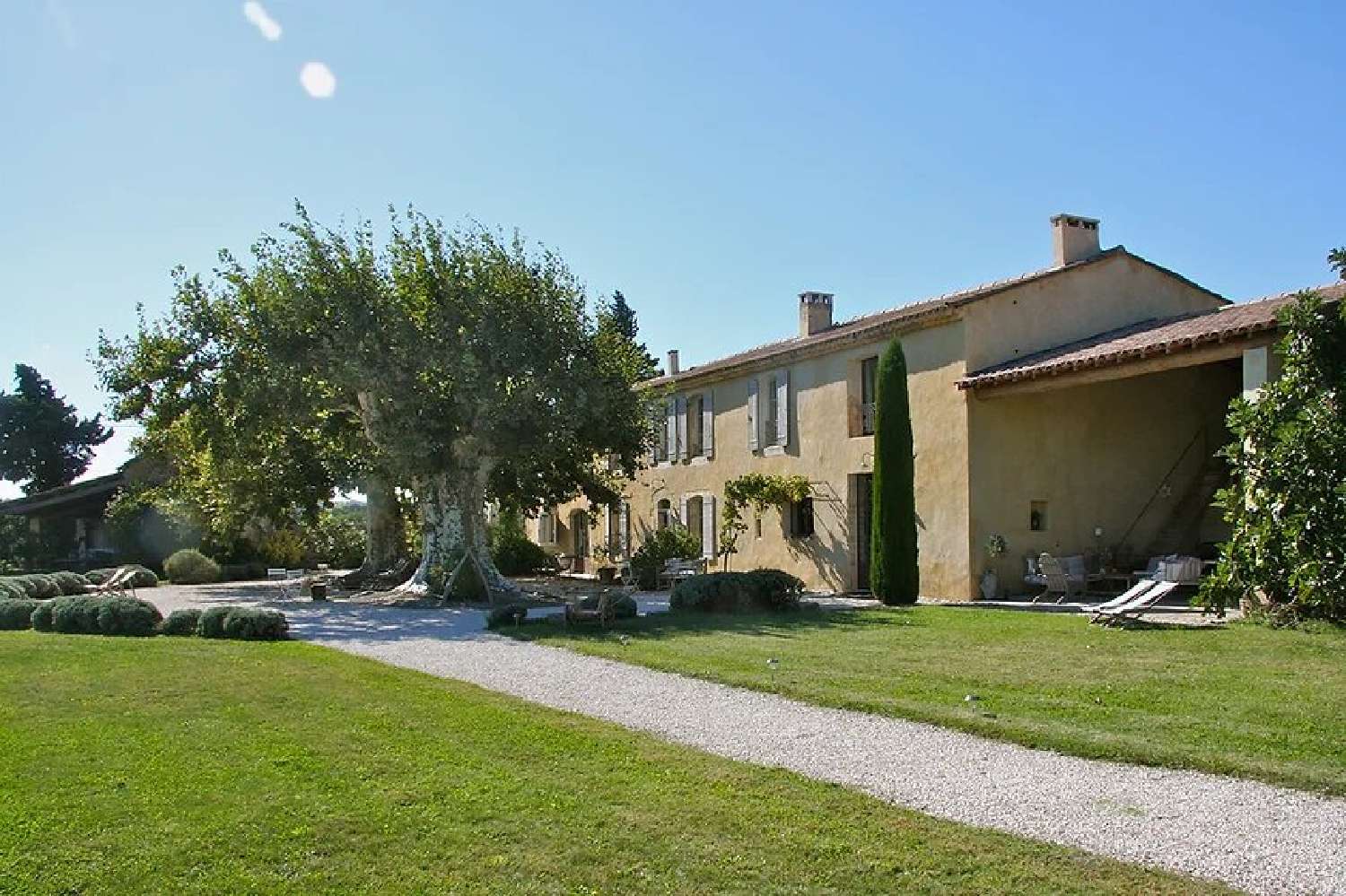  te koop villa L'Isle-sur-la-Sorgue Vaucluse 2