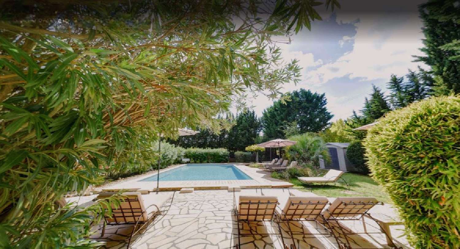  te koop villa L'Isle-sur-la-Sorgue Vaucluse 3