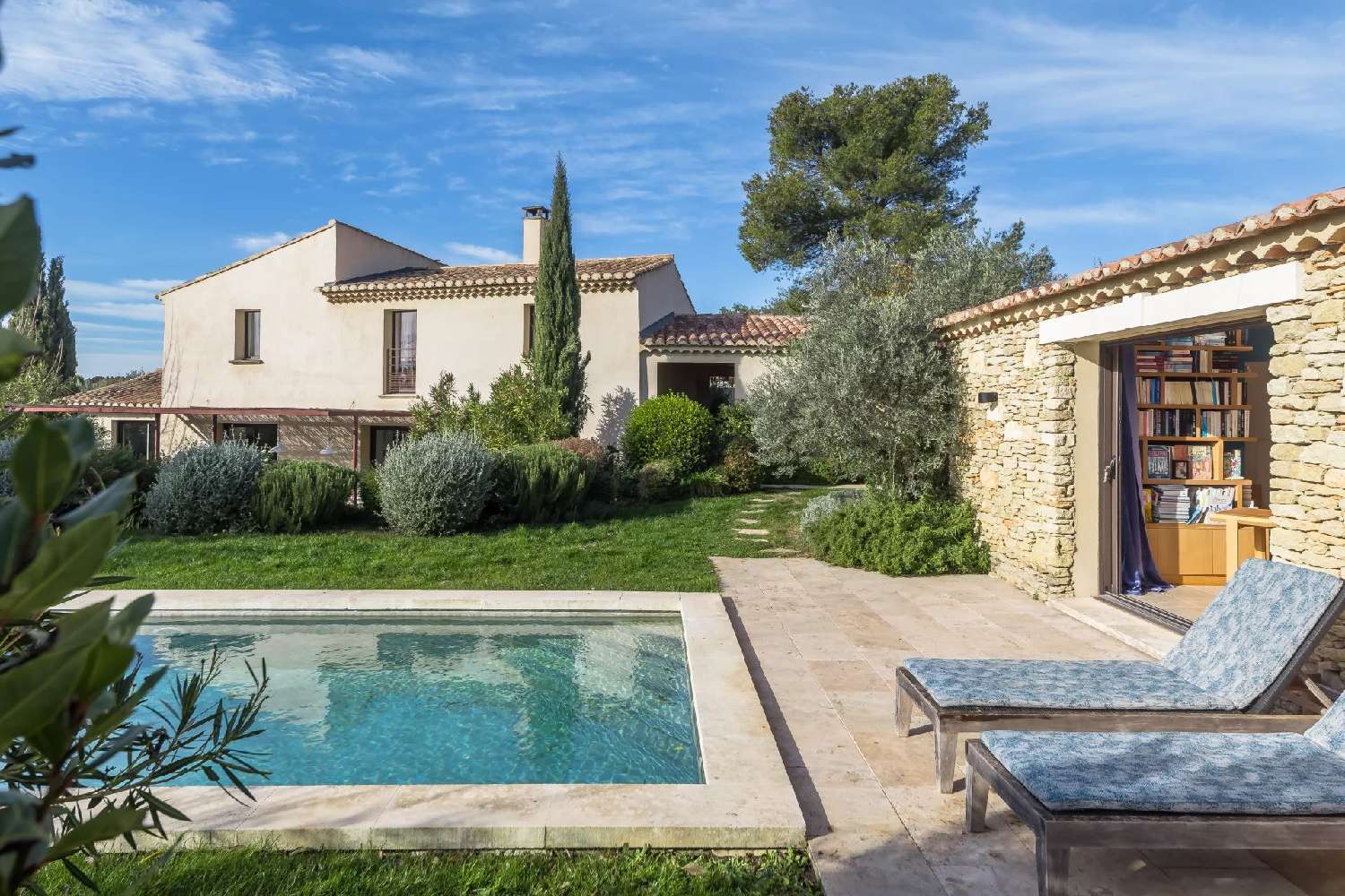  te koop villa L'Isle-sur-la-Sorgue Vaucluse 2