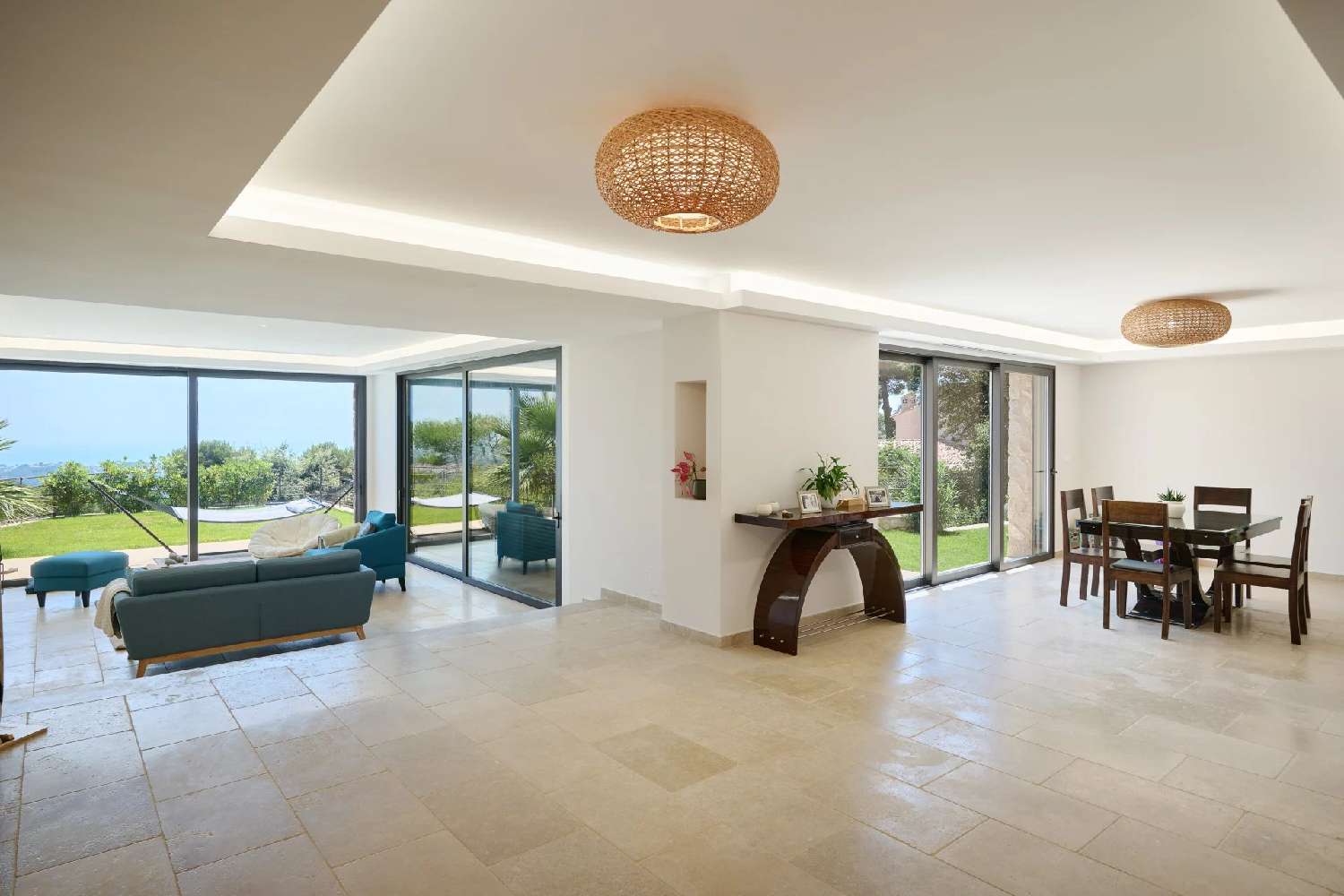 à vendre villa La Colle-sur-Loup Alpes-Maritimes 2