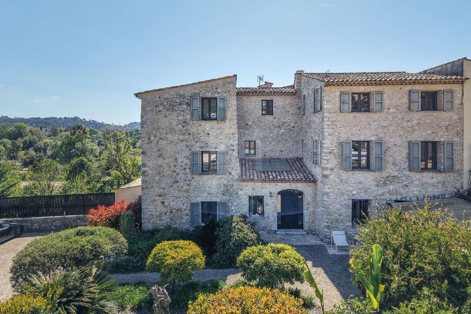  for sale villa La Colle-sur-Loup Alpes-Maritimes 1