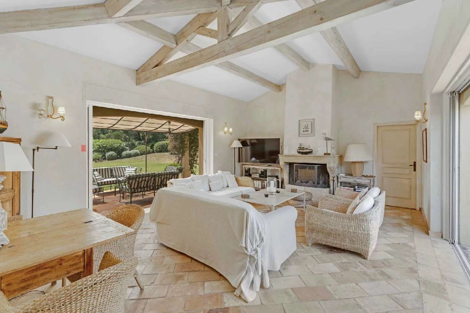  for sale villa La Croix-Valmer Var 8