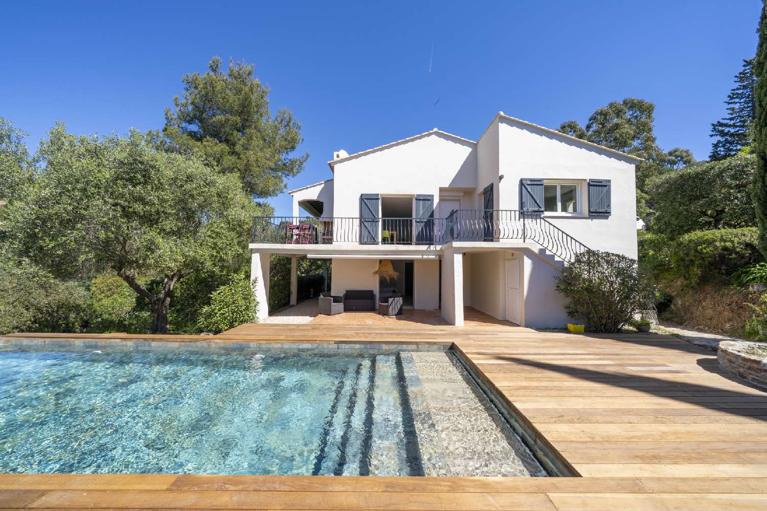  for sale villa La Croix-Valmer Var 1