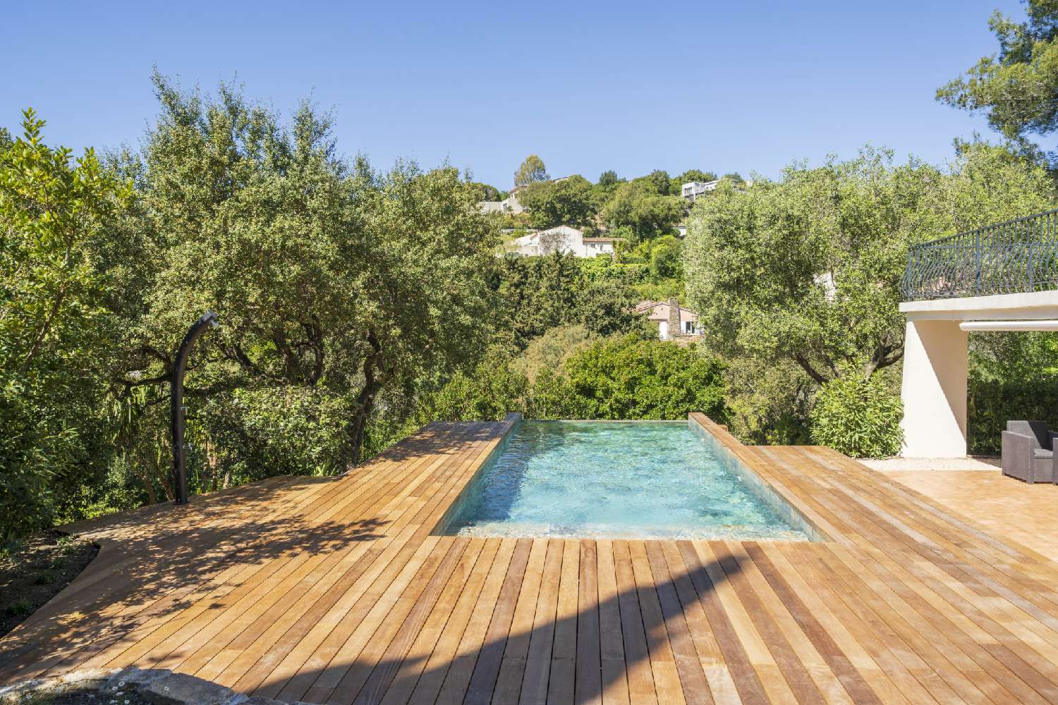  for sale villa La Croix-Valmer Var 2